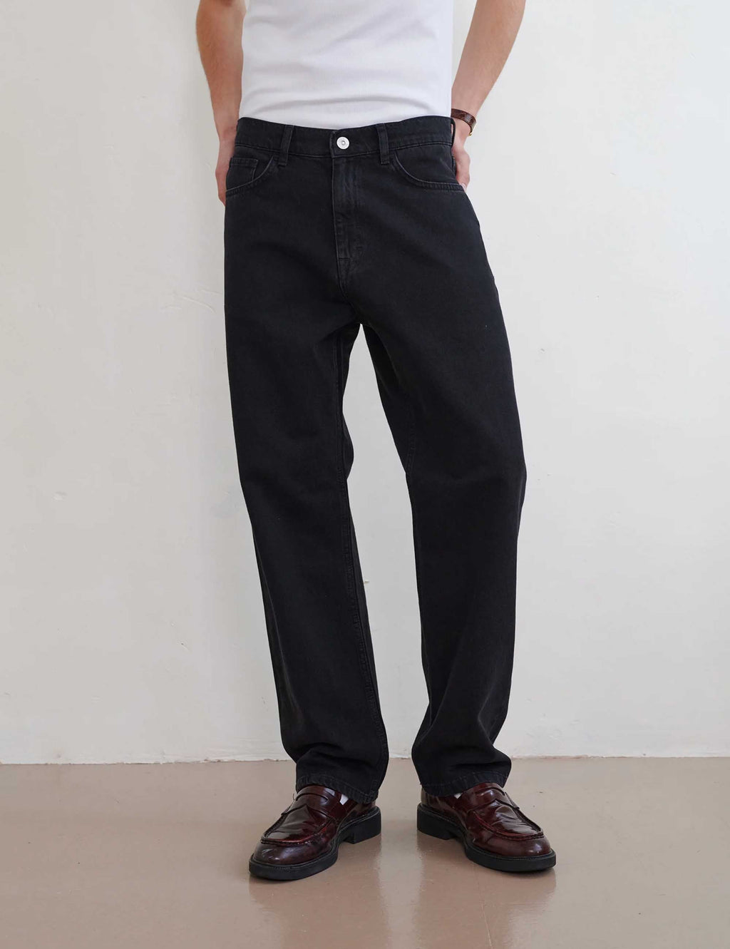 Super Relax Fit Denim - Black