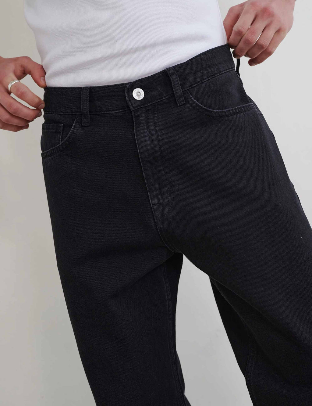 Super Relax Fit Denim - Black