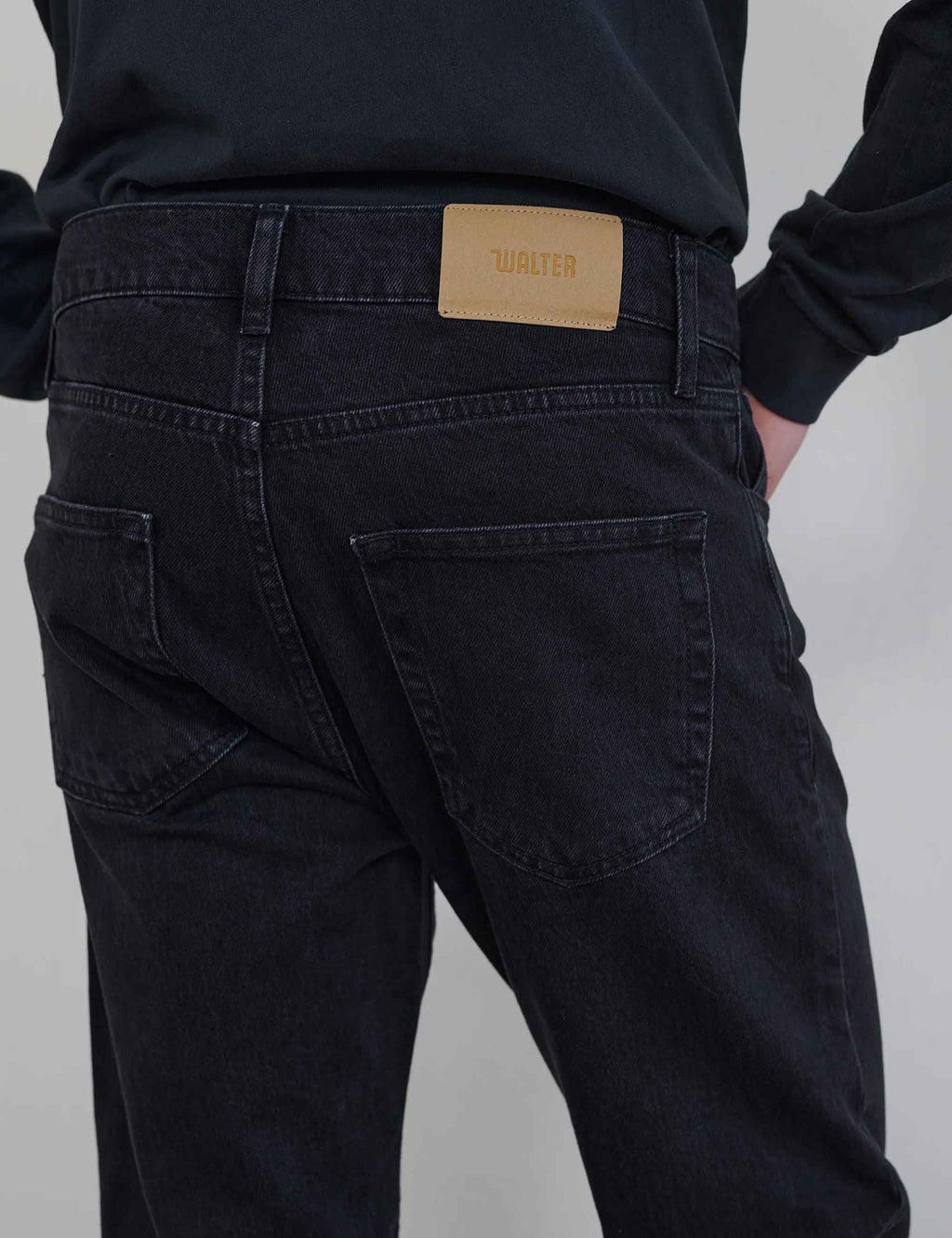 Uptight Fit Denim - Black
