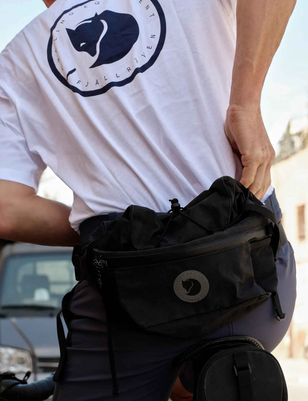 Hoja Handlebar Expandable Hip Pack - Black