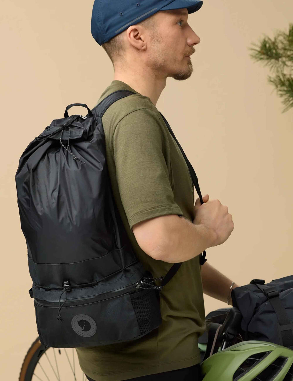Hoja Handlebar Expandable Hip Pack - Black
