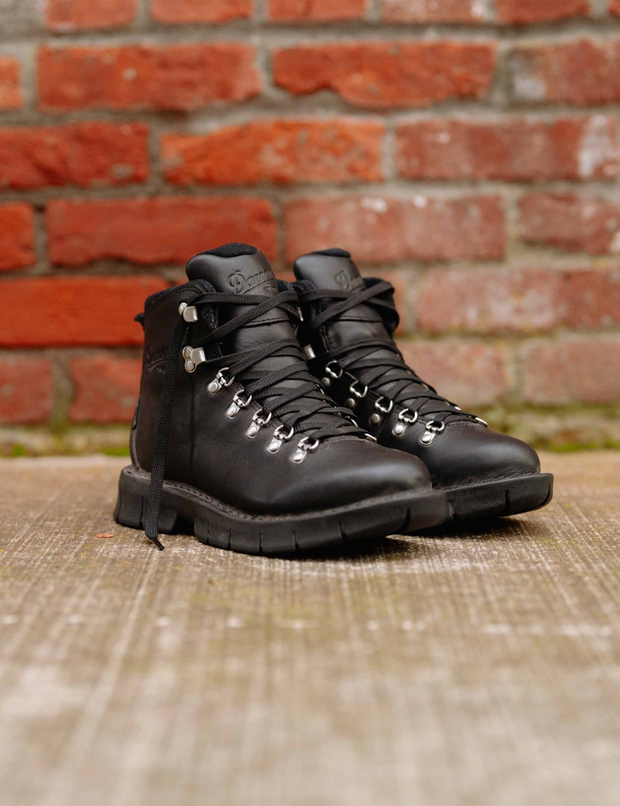 Women's Eastwood Goretex Hiking Boot - Black