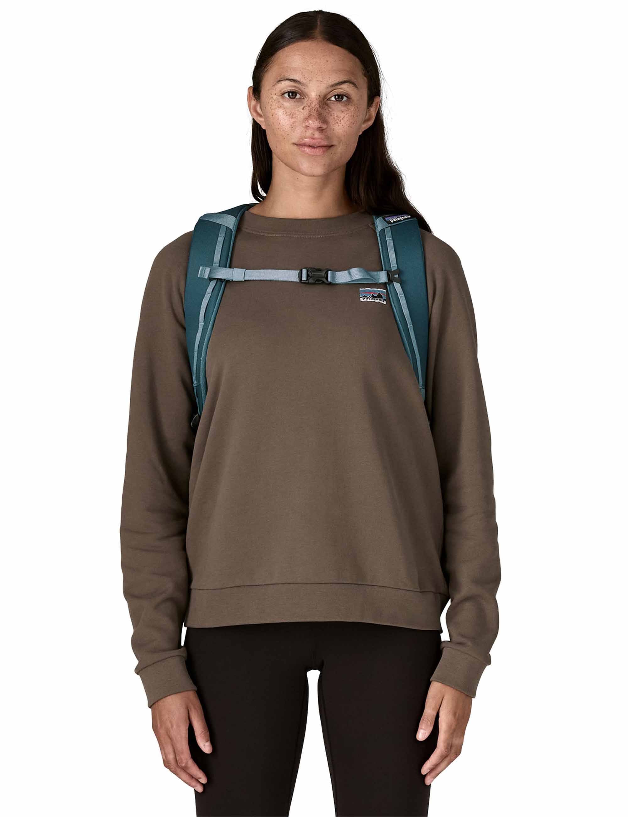 Black Hole Backpack 25L - Tidal Teal w/Luminous Pink
