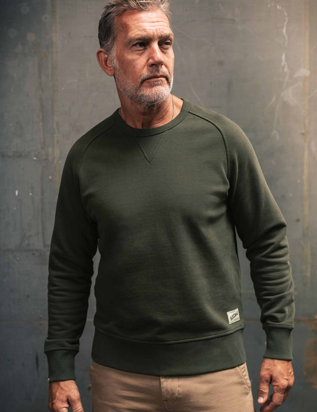 Finch Saddle Sleeve Crew Sweat - Forest Green
