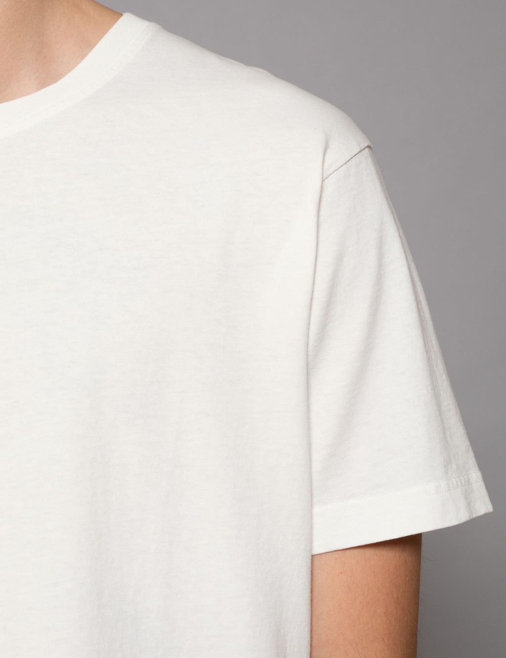 Uno Everyday T-Shirt - Chalk White
