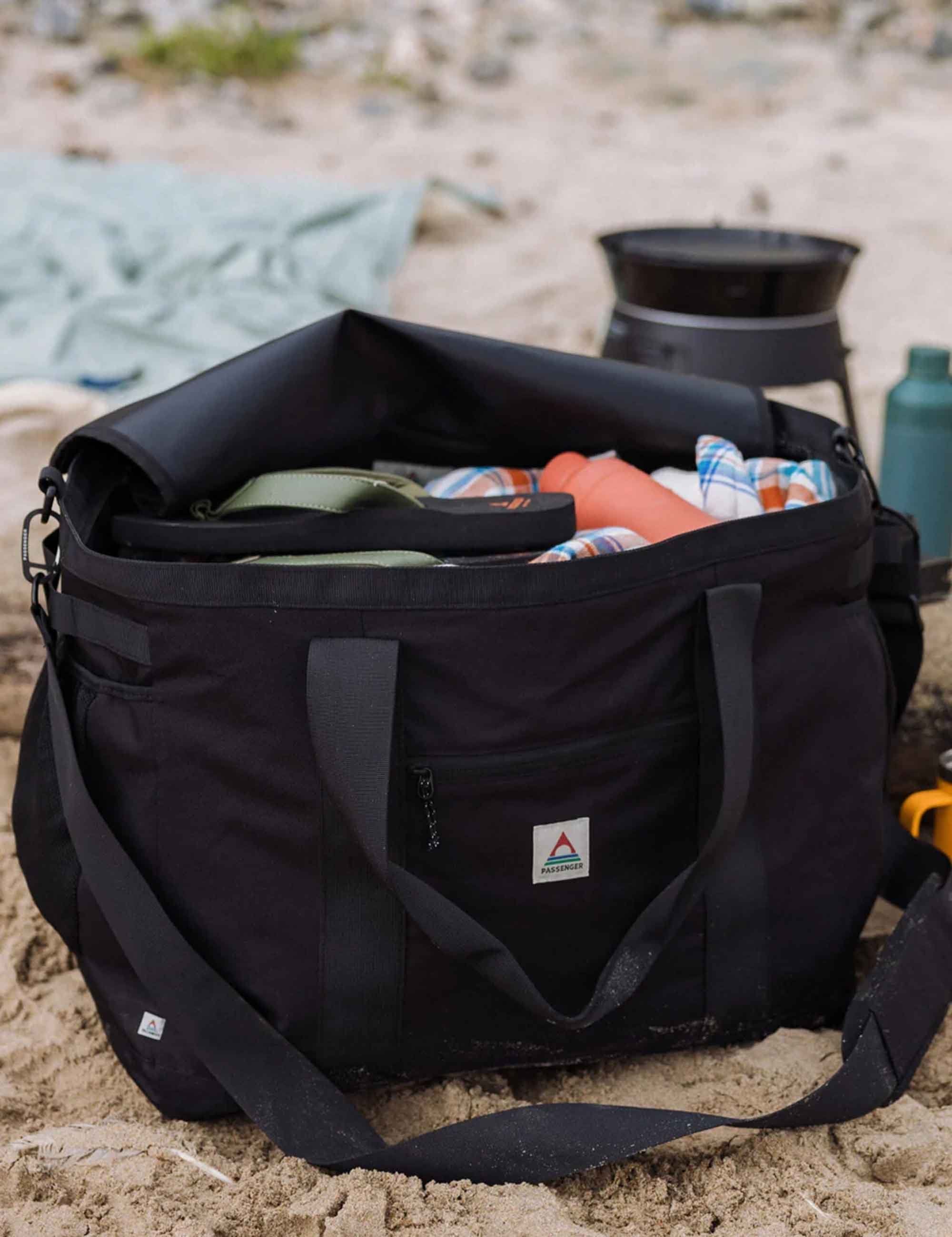 Passenger Boondocker Gear Tote 48L - Black