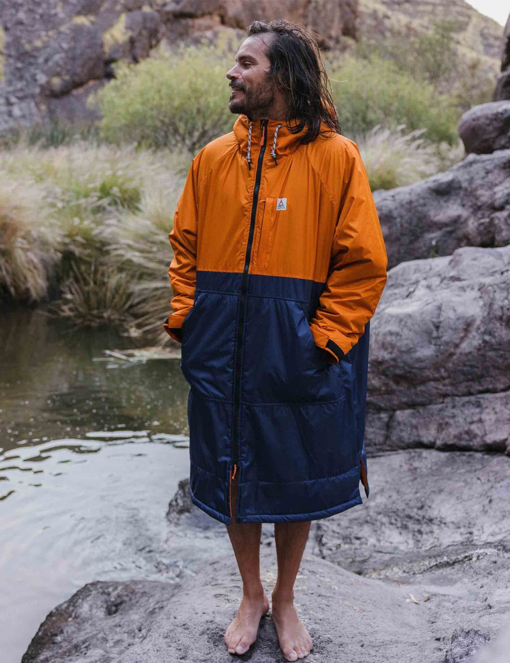 Waves Sherpa Lined Changing Robe - Sunrise Orange/Rich Navy
