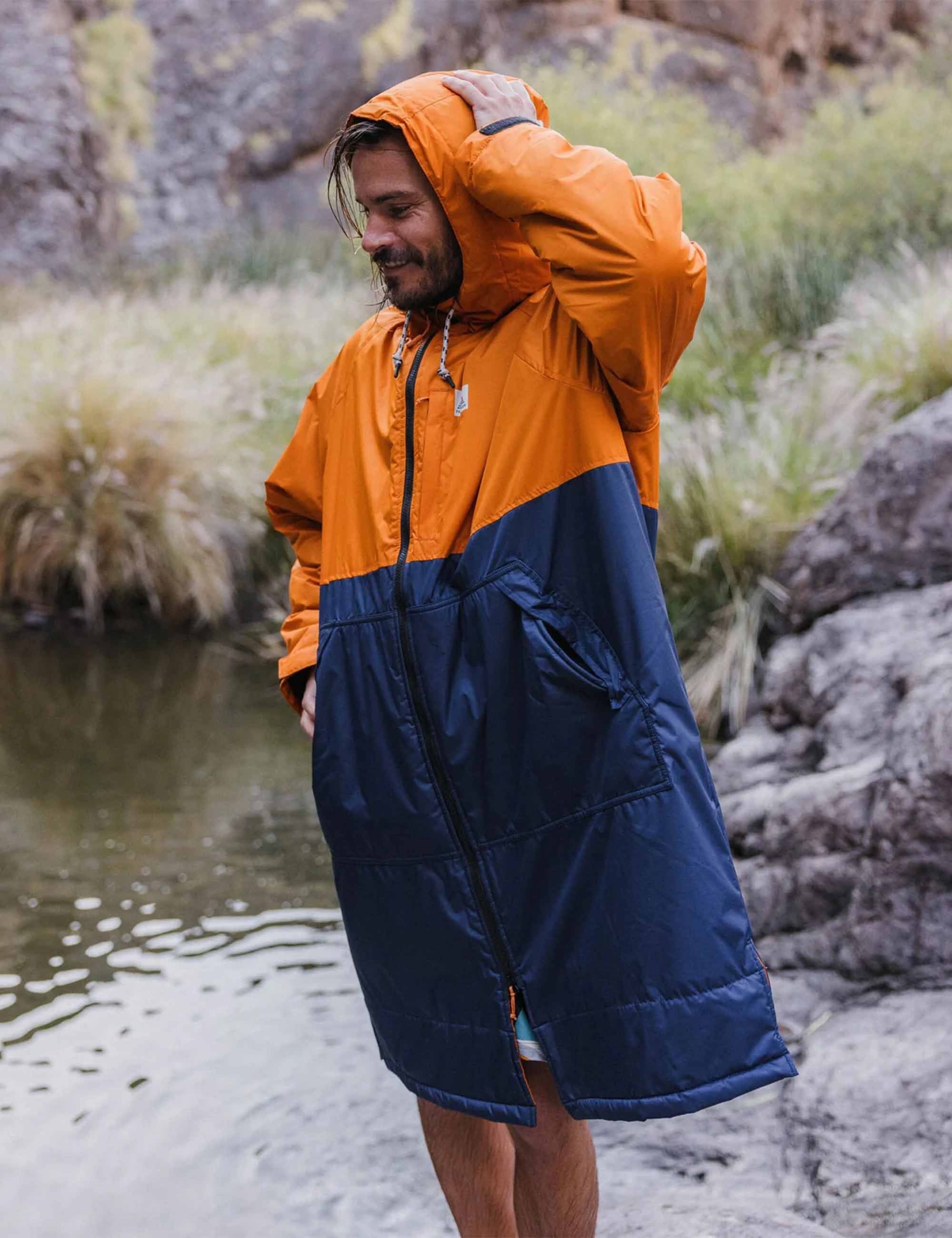 Passenger Waves Sherpa Lined Changing Robe - Sunrise Orange/Rich Navy