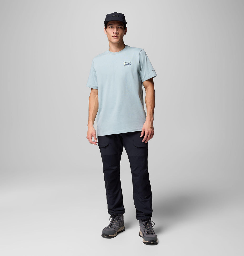 Columbia Explorers Canyon Back SS Tee in Crushed Blue, Peaks and Waves - detail