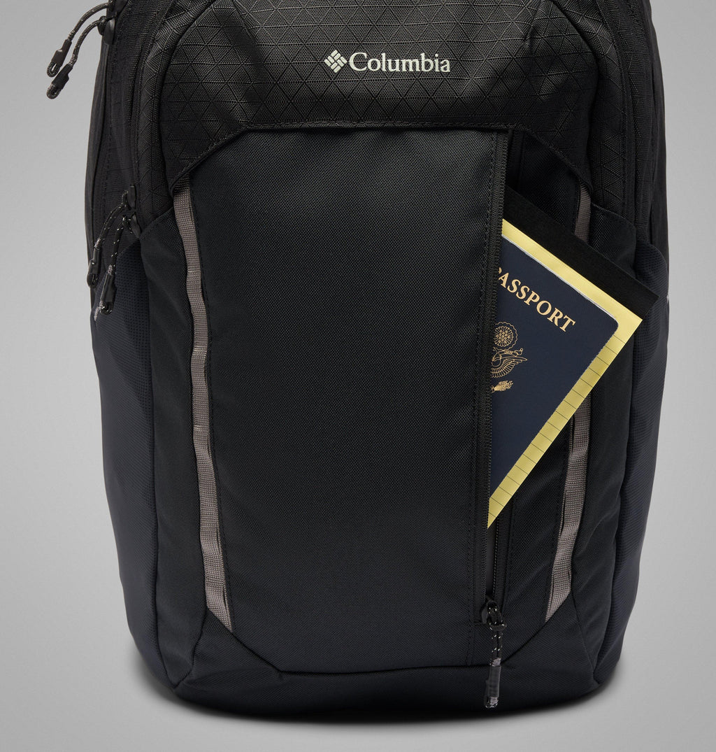 Columbia Atlas Explorer II 26L Backpack in Black - view a3