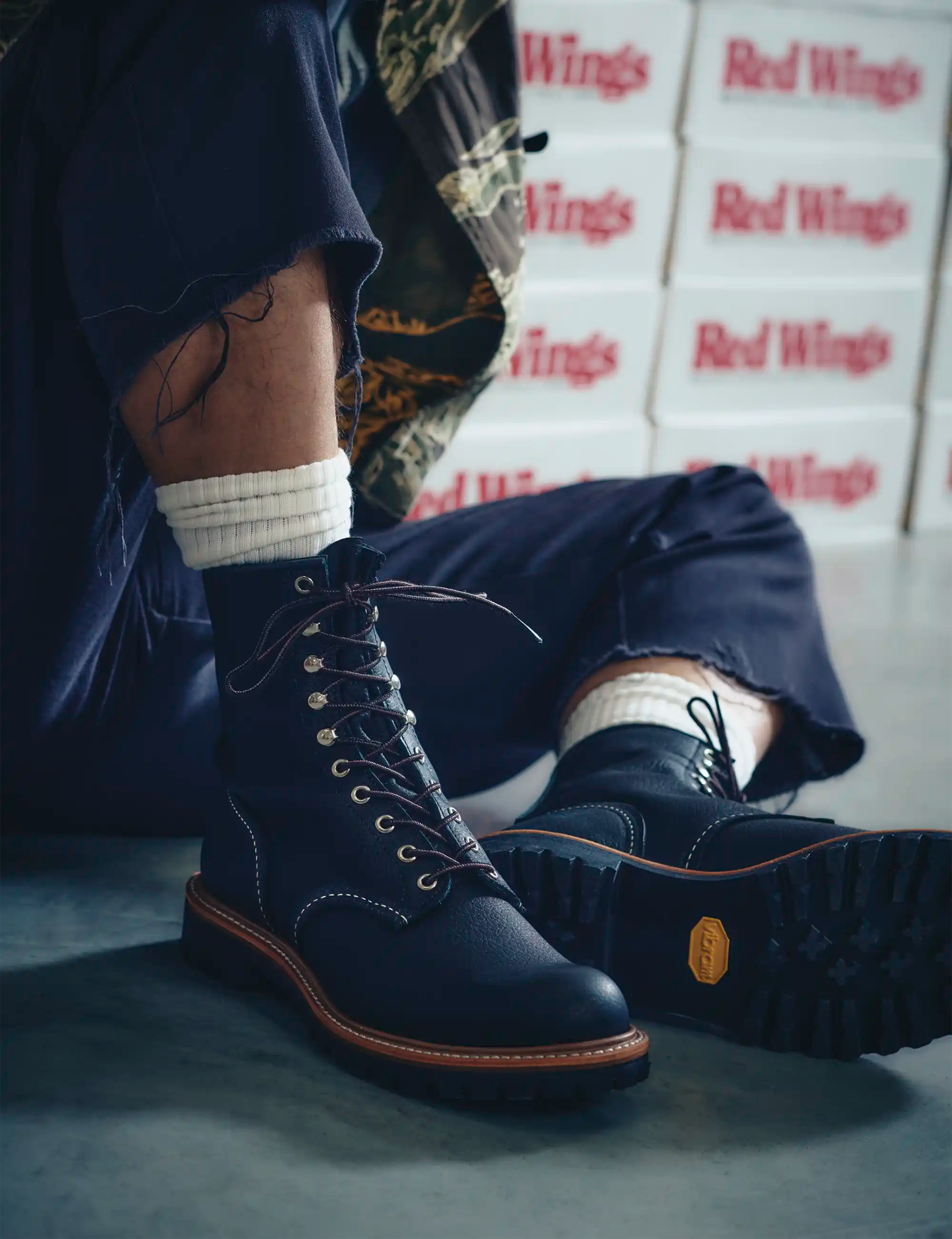 Red Wing 4501 Heritage 8" Logger Boot - Black Oil Slick Leather
