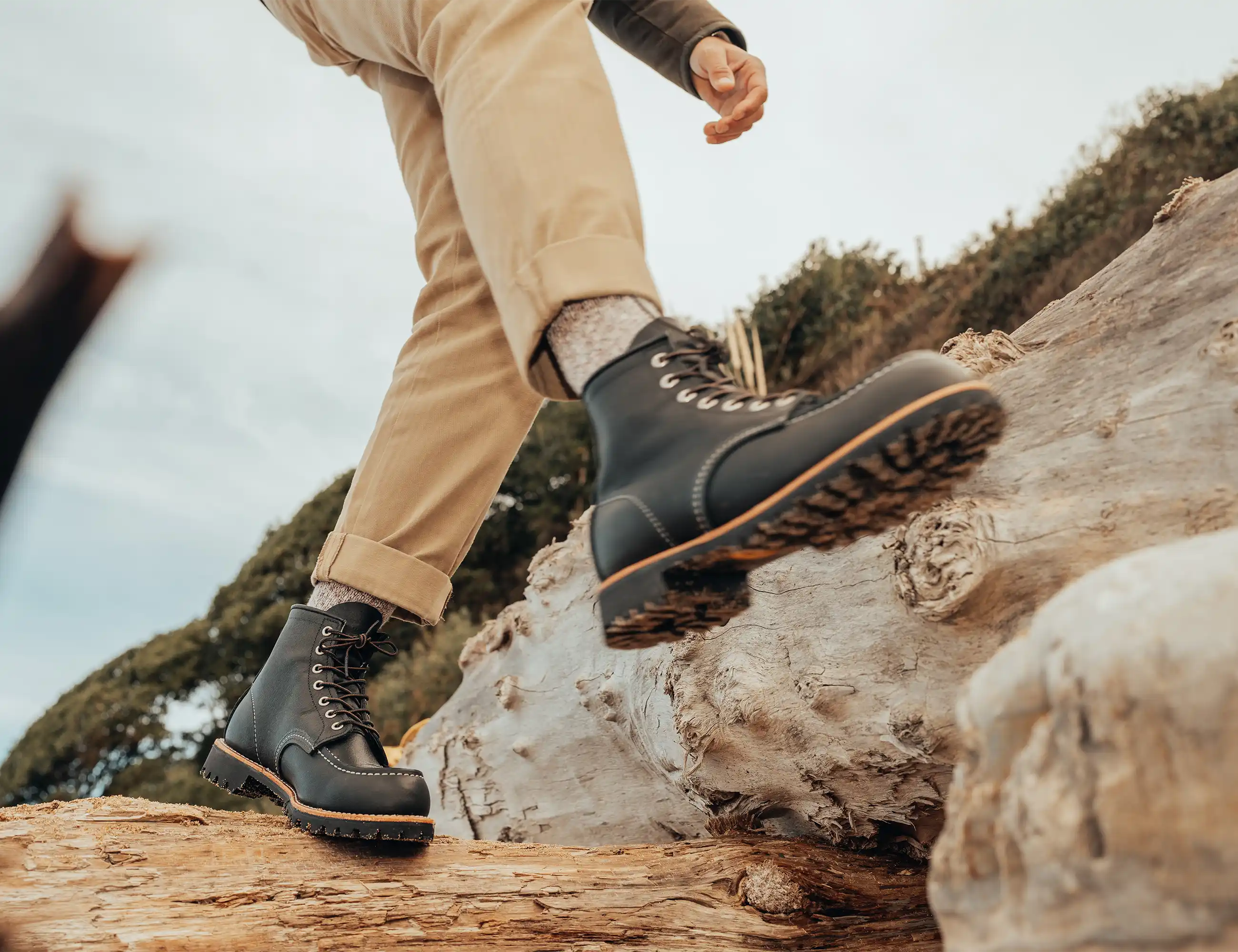 Red Wing 2949D Heritage Roughneck 6" Moc Toe Boot - Black Oil Slick Leather