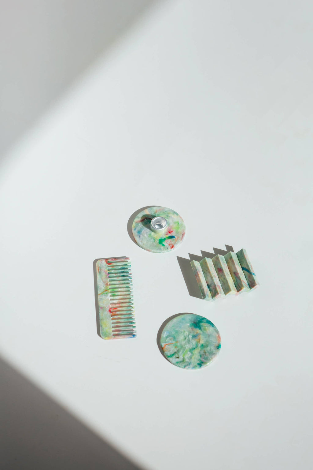 Recycled Plastic Comb - YE-O