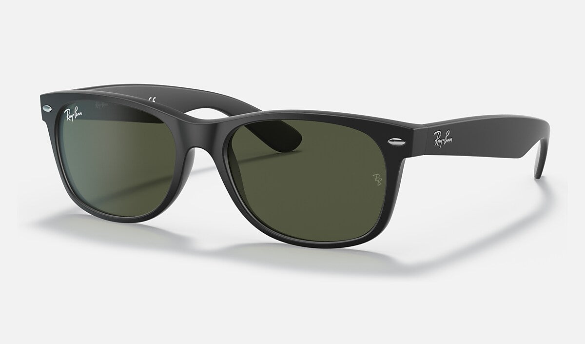 Ray-Ban New Wayfarer Sunglasses - Matte Rubber Black/G-15 Green