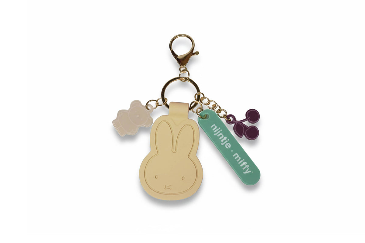 S-c Brands Distribution AP Junior Miffy Corn Bag Charm - 13 x 9 x 0.5 cm