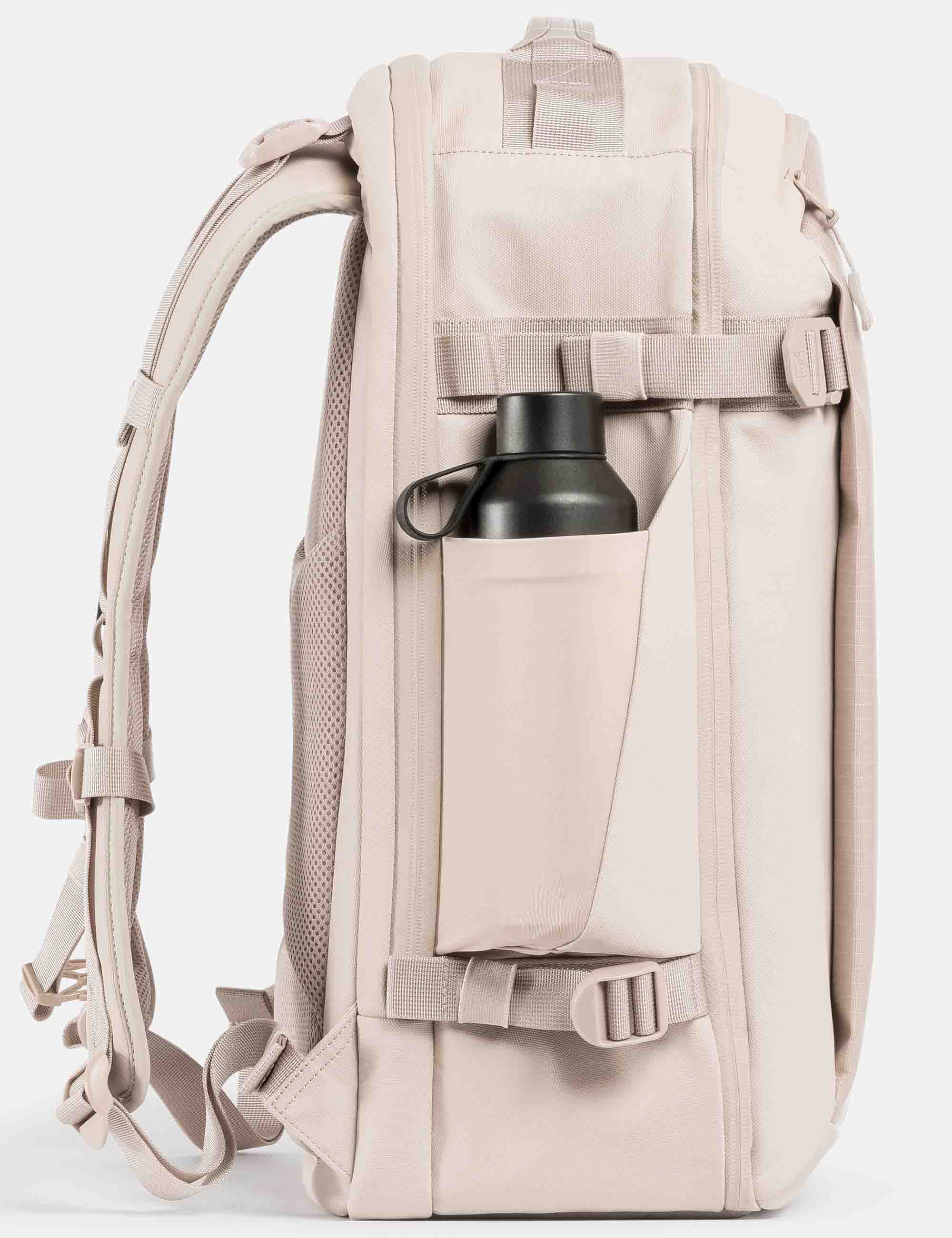 Stubble & Co Hybrid Backpack 30L - Tonal Sand