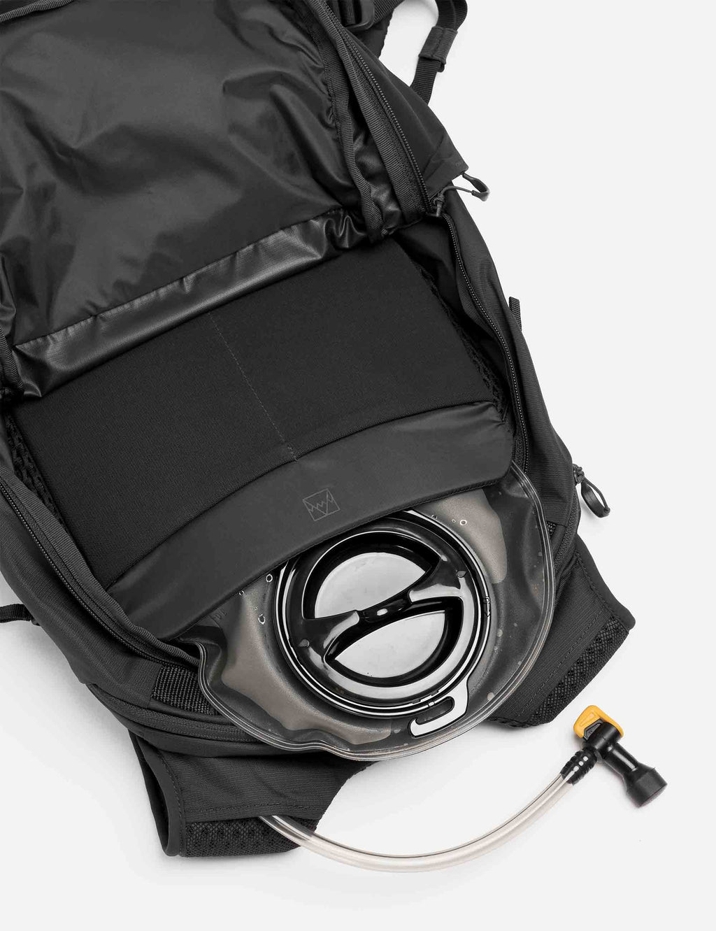 Motion Backpack 20L - Charcoal