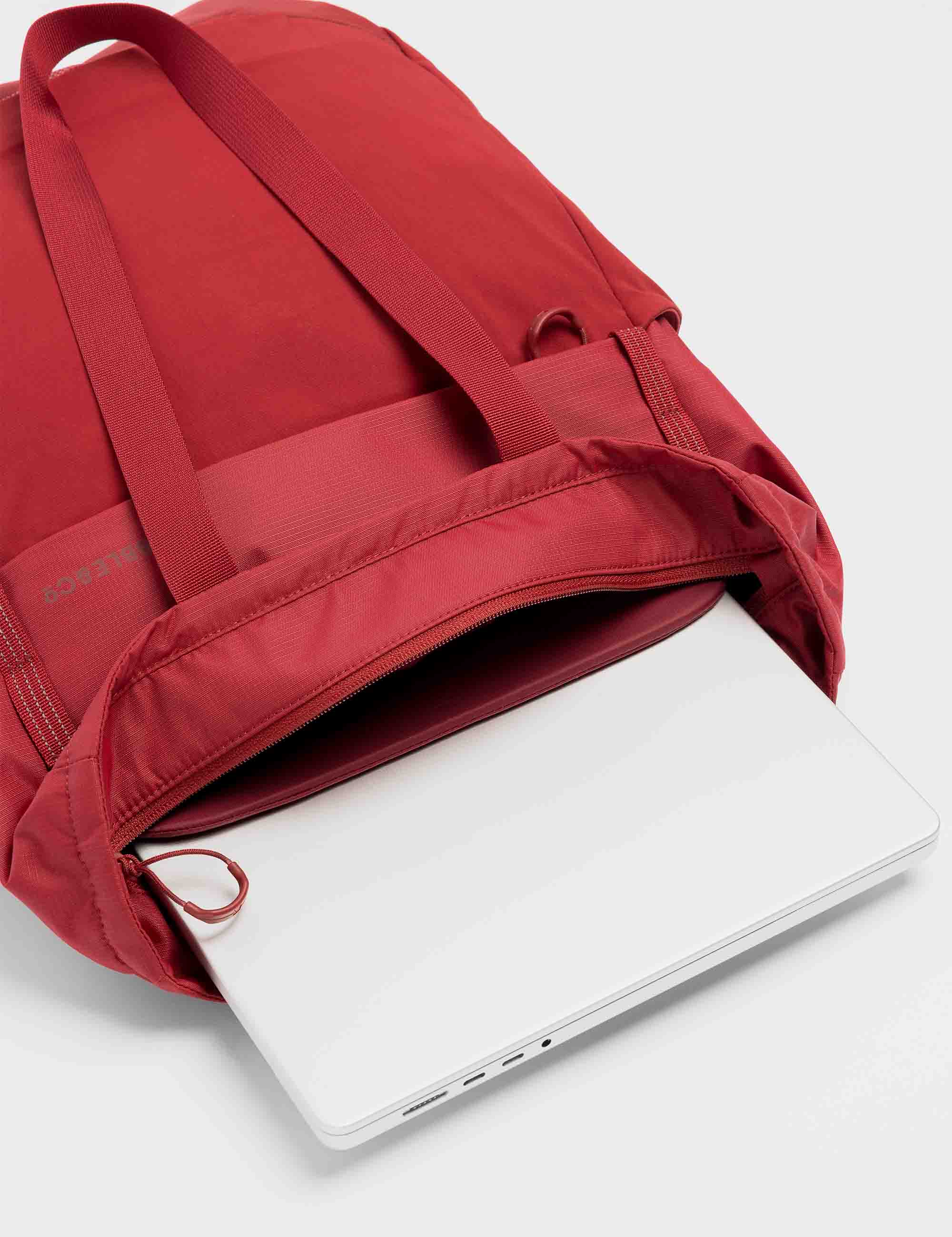 Stubble & Co Motion Tote Pack 18L - Magma