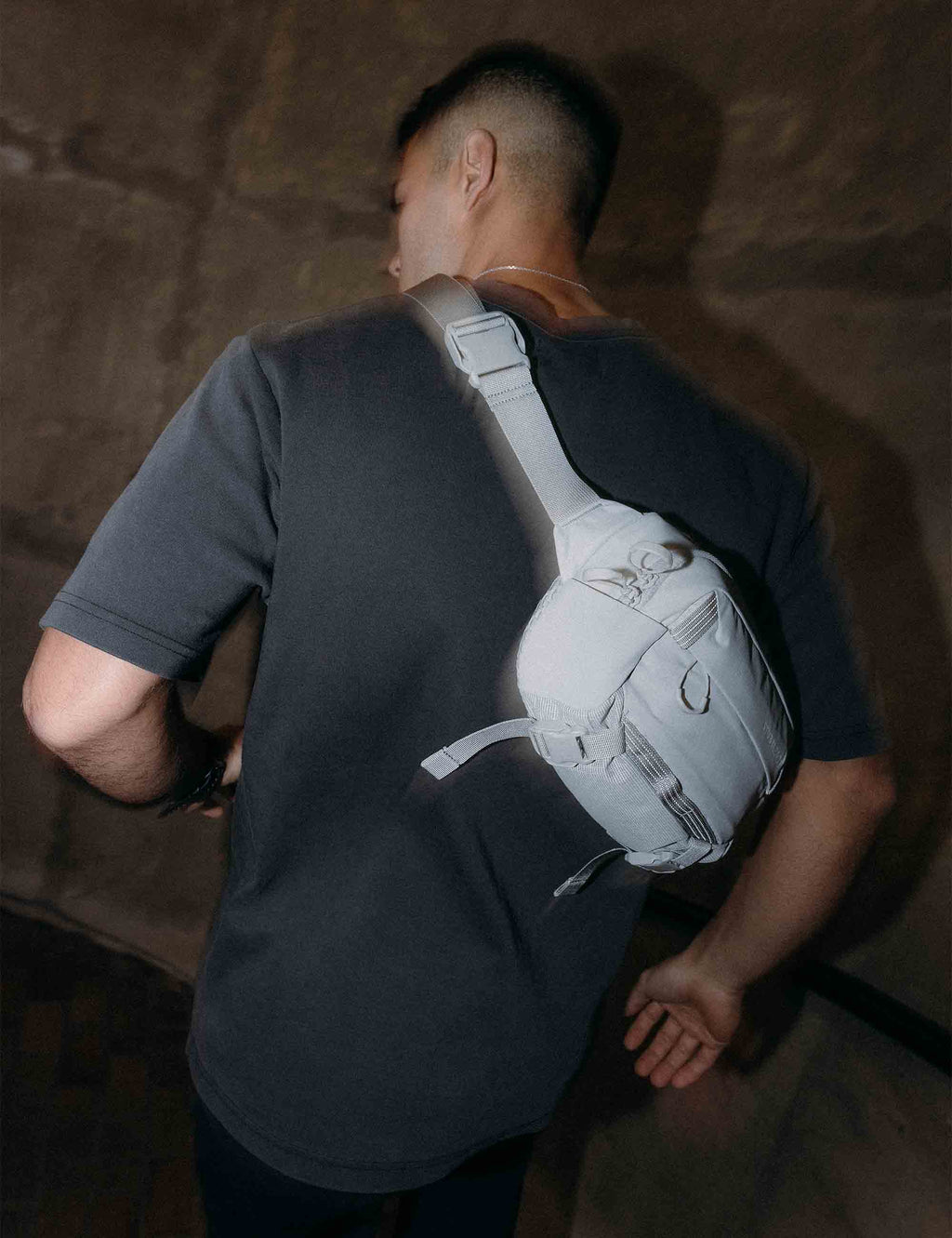 Motion Sling Bag 4L - Ash