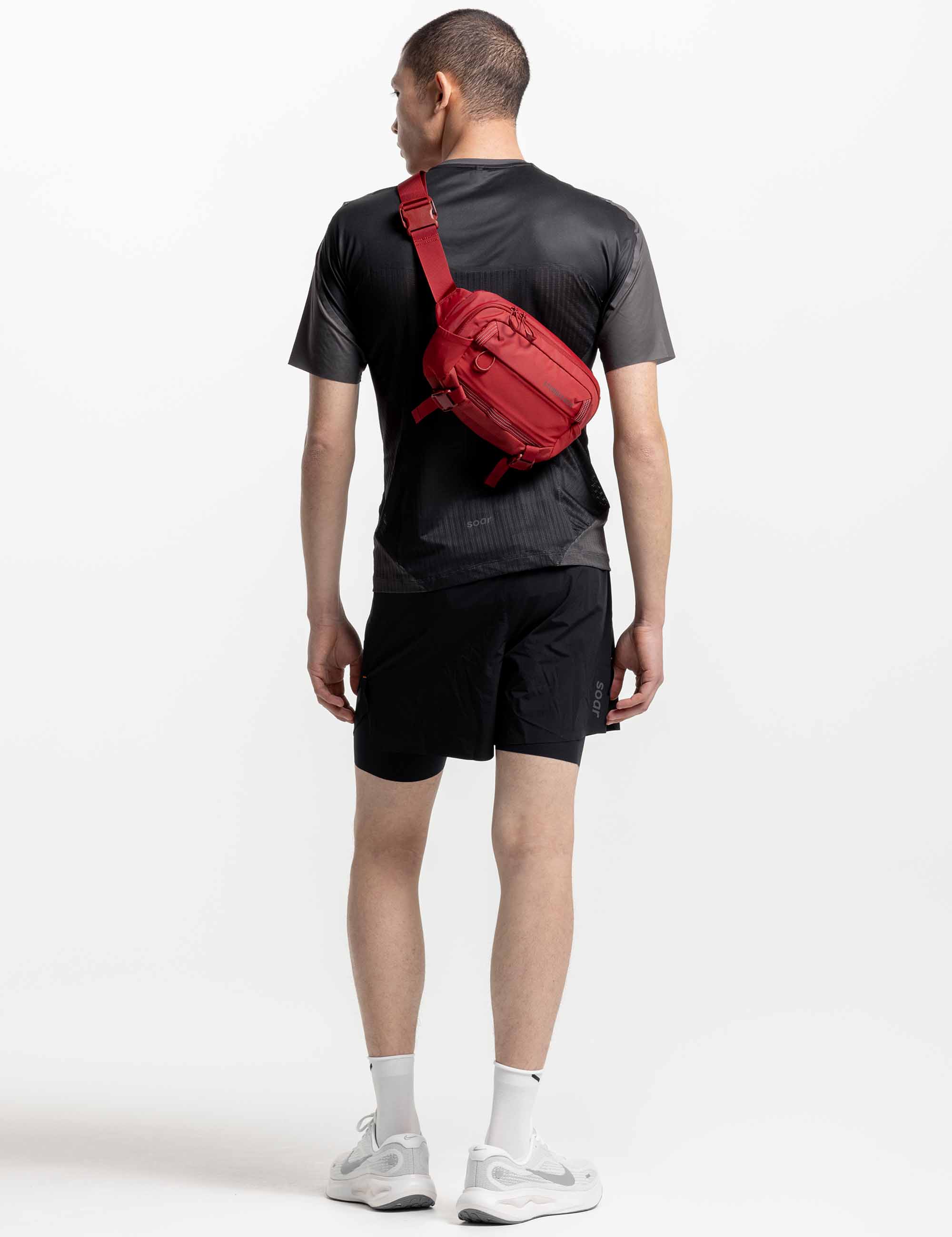Stubble & Co Motion Sling Bag 4L - Magma