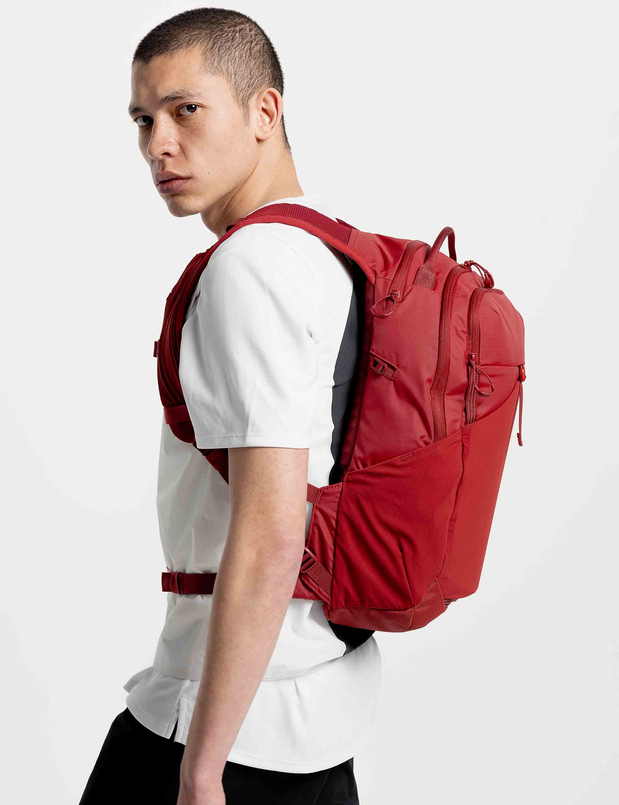 Stubble & Co Motion Backpack 20L - Magma