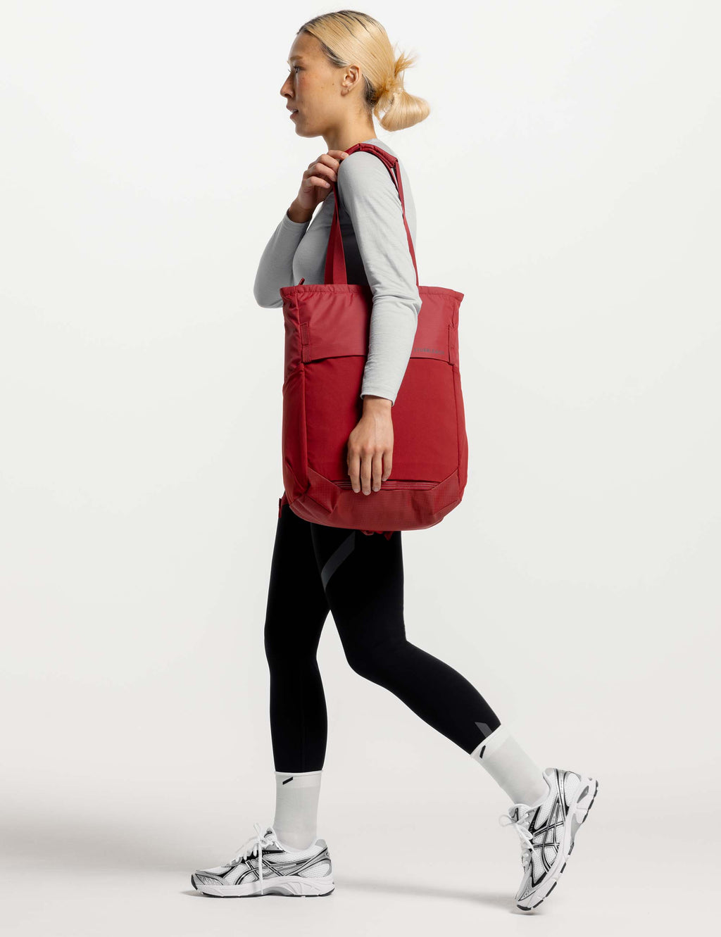 Motion Tote Pack 18L - Magma