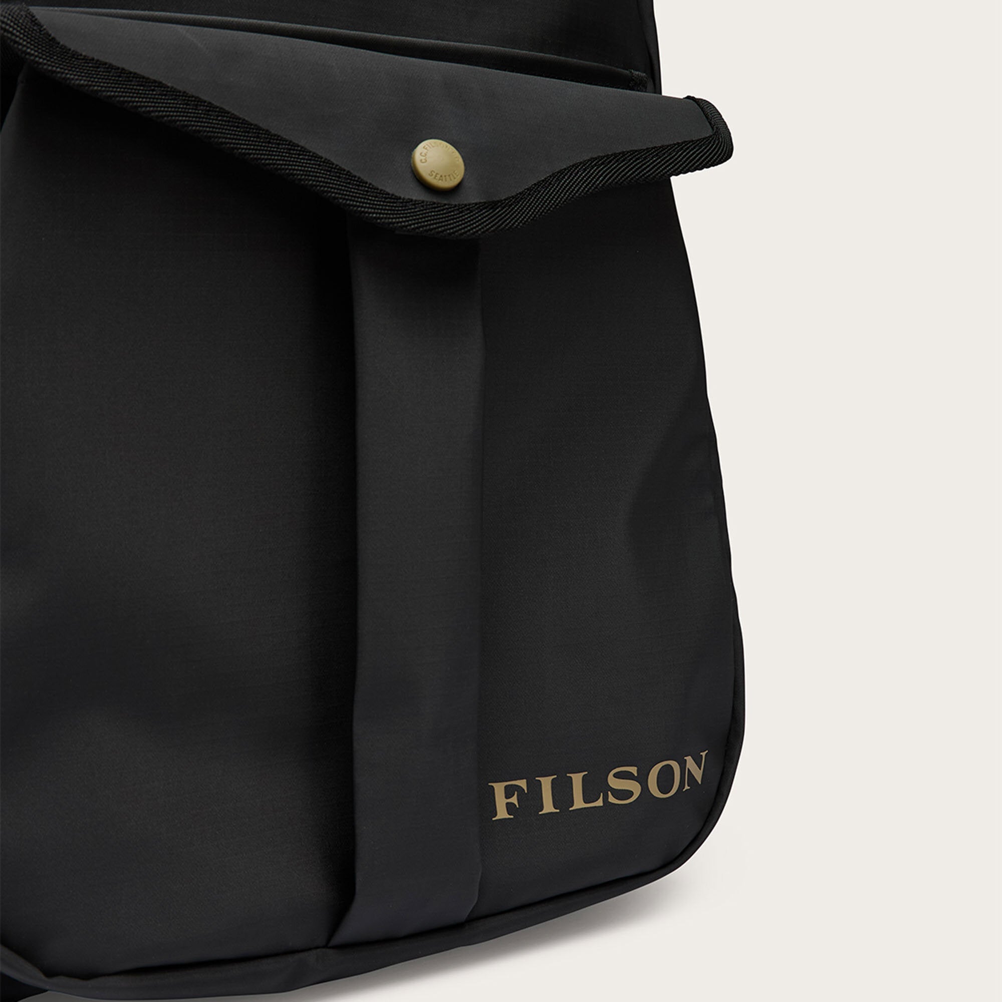 Filson Scout Journey Backpack - Black/Covert Green