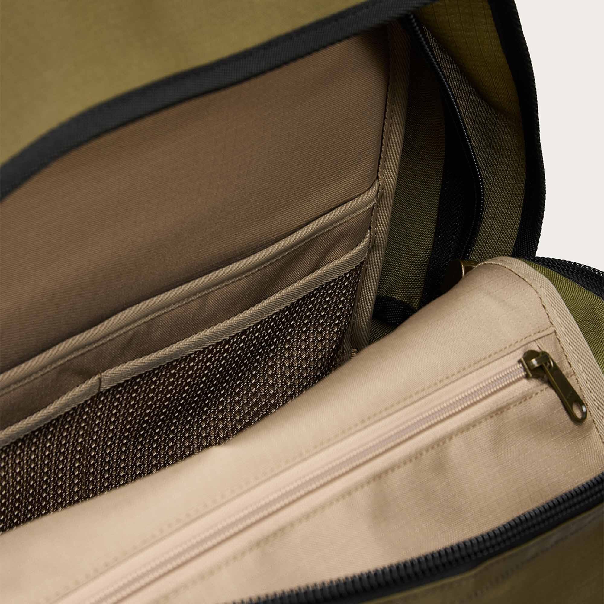 Filson Scout Journey Backpack - Olive/Black