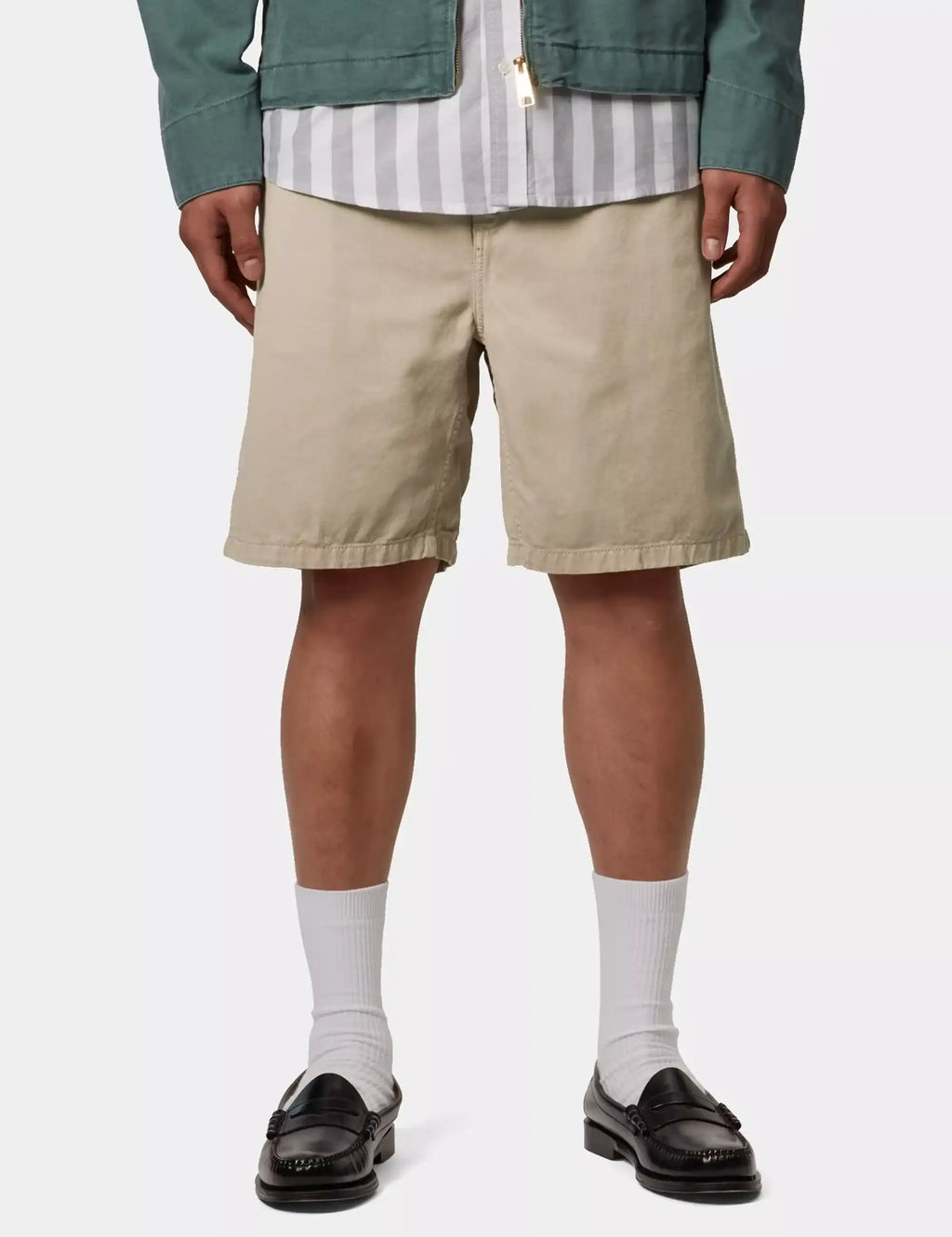 Flint beige knee-length utility shorts with front pockets and belt loops