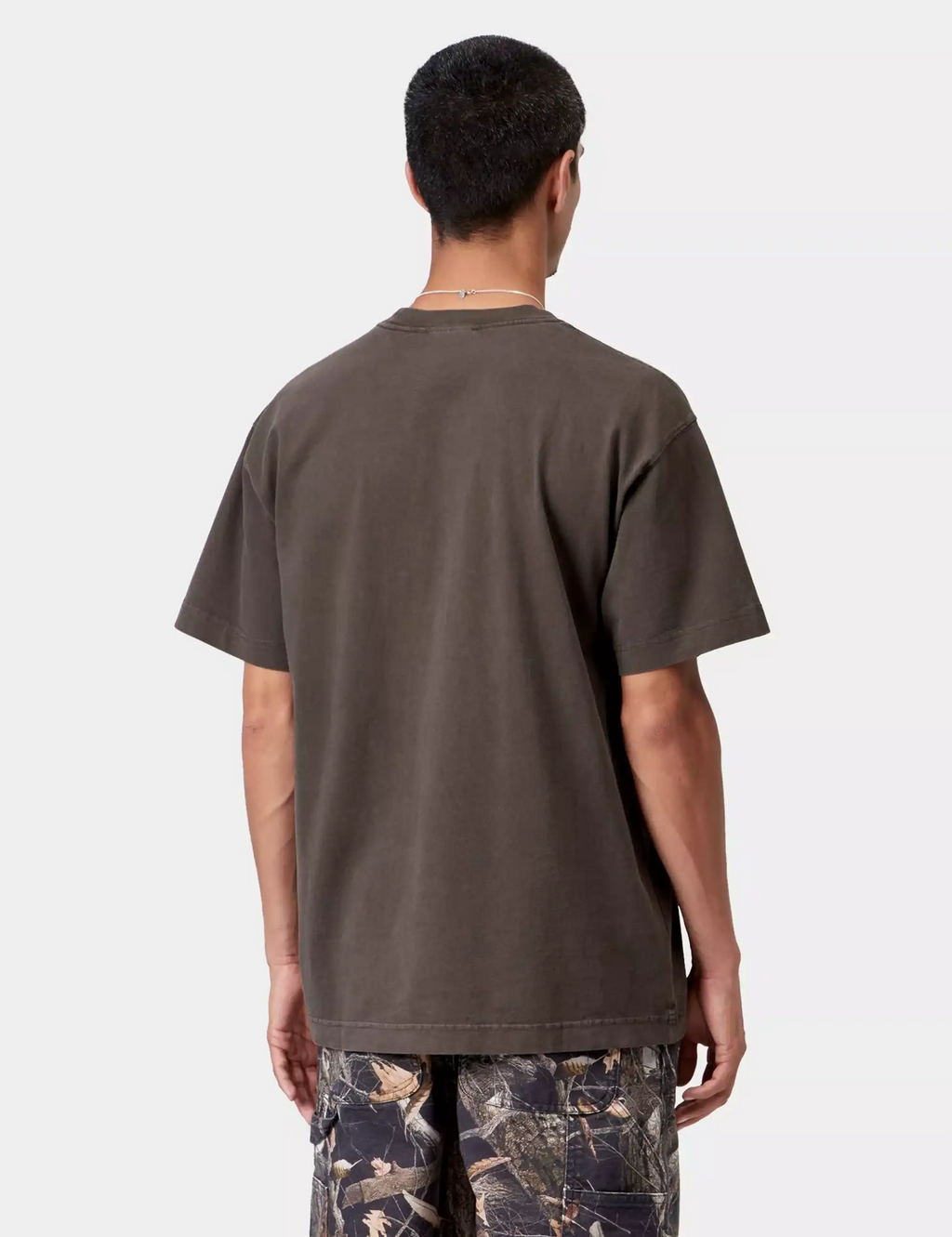 Dark tobacco brown Vista T-shirt back view on model with short sleeves