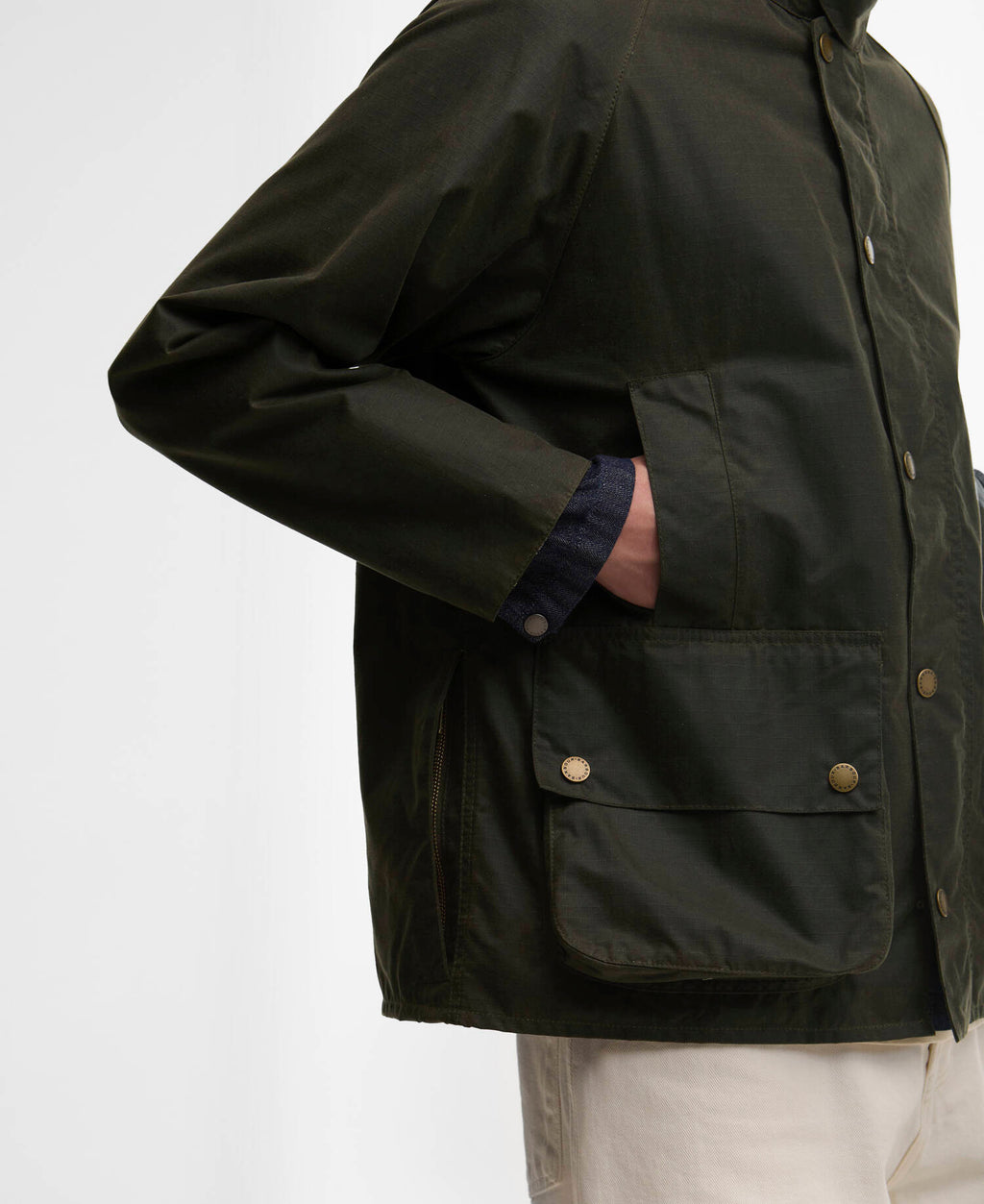 Barbour Modified Beaufort Spectator Wax Jacket in Archive Olive, tartan lining detail