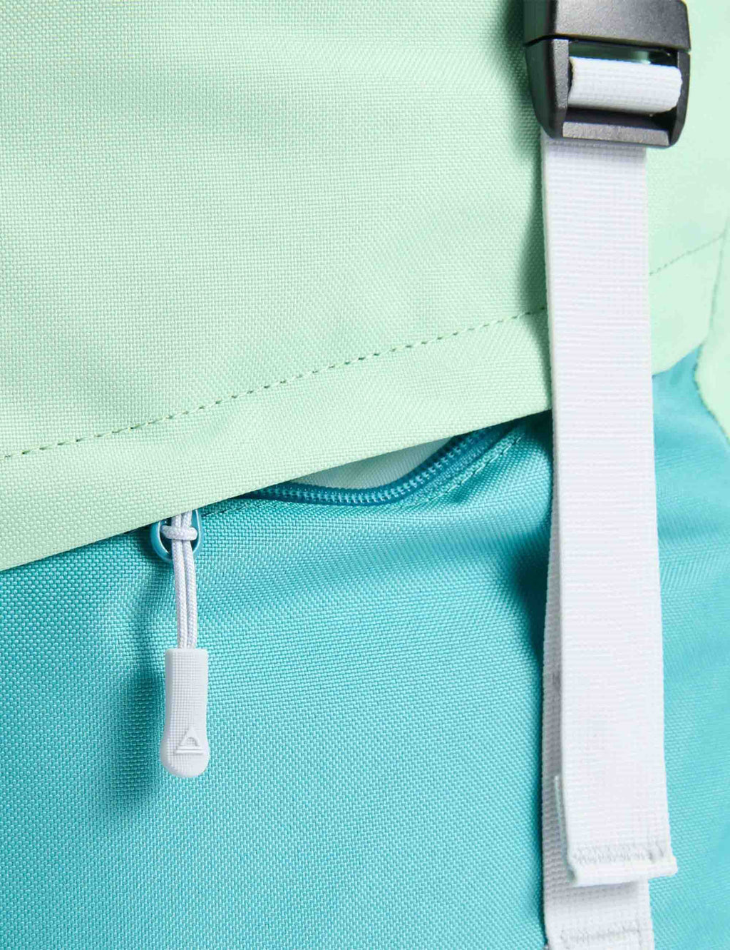 Boondocker Recycled 26L Backpack - Mediterranean/Ocean Teal