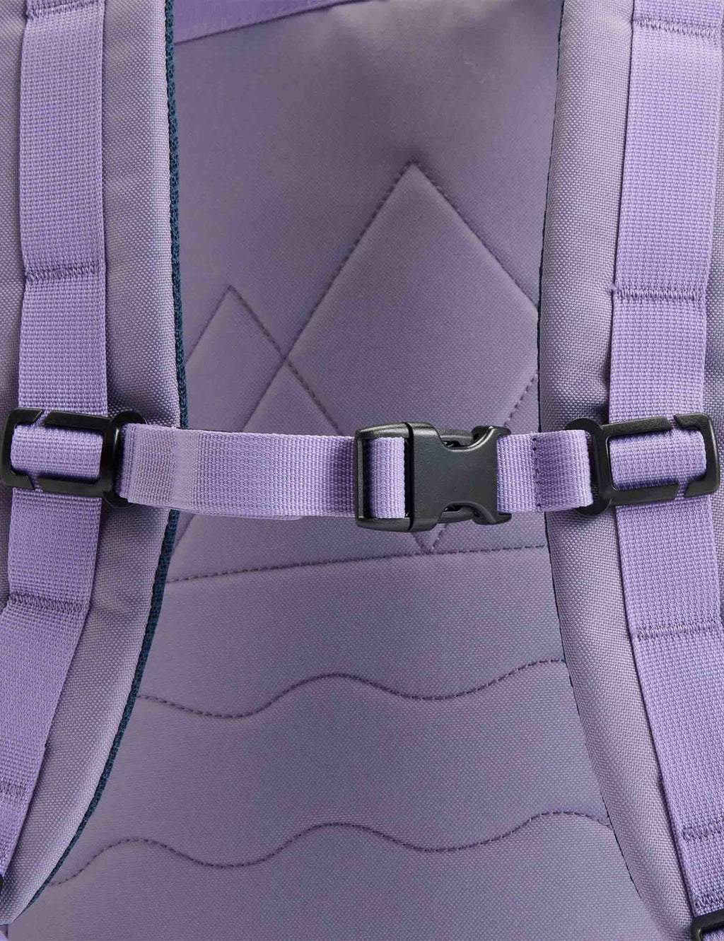 Boondocker Recycled 26L Backpack - Heather/Deep Purple