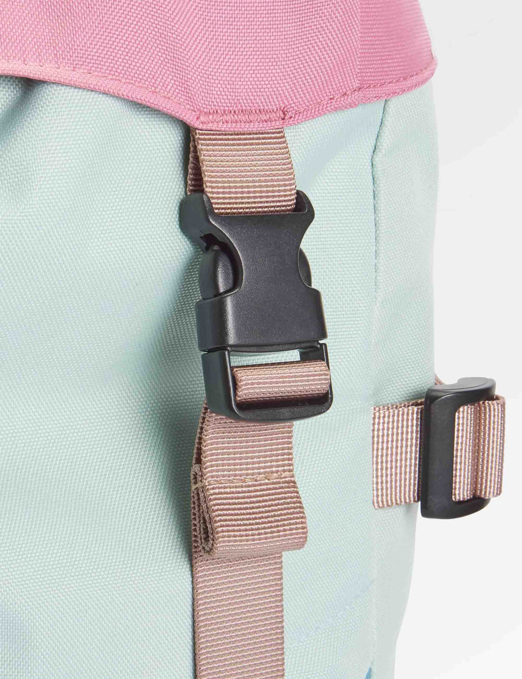 Boondocker 26L Recycled Backpack - Pink Haze/Multi