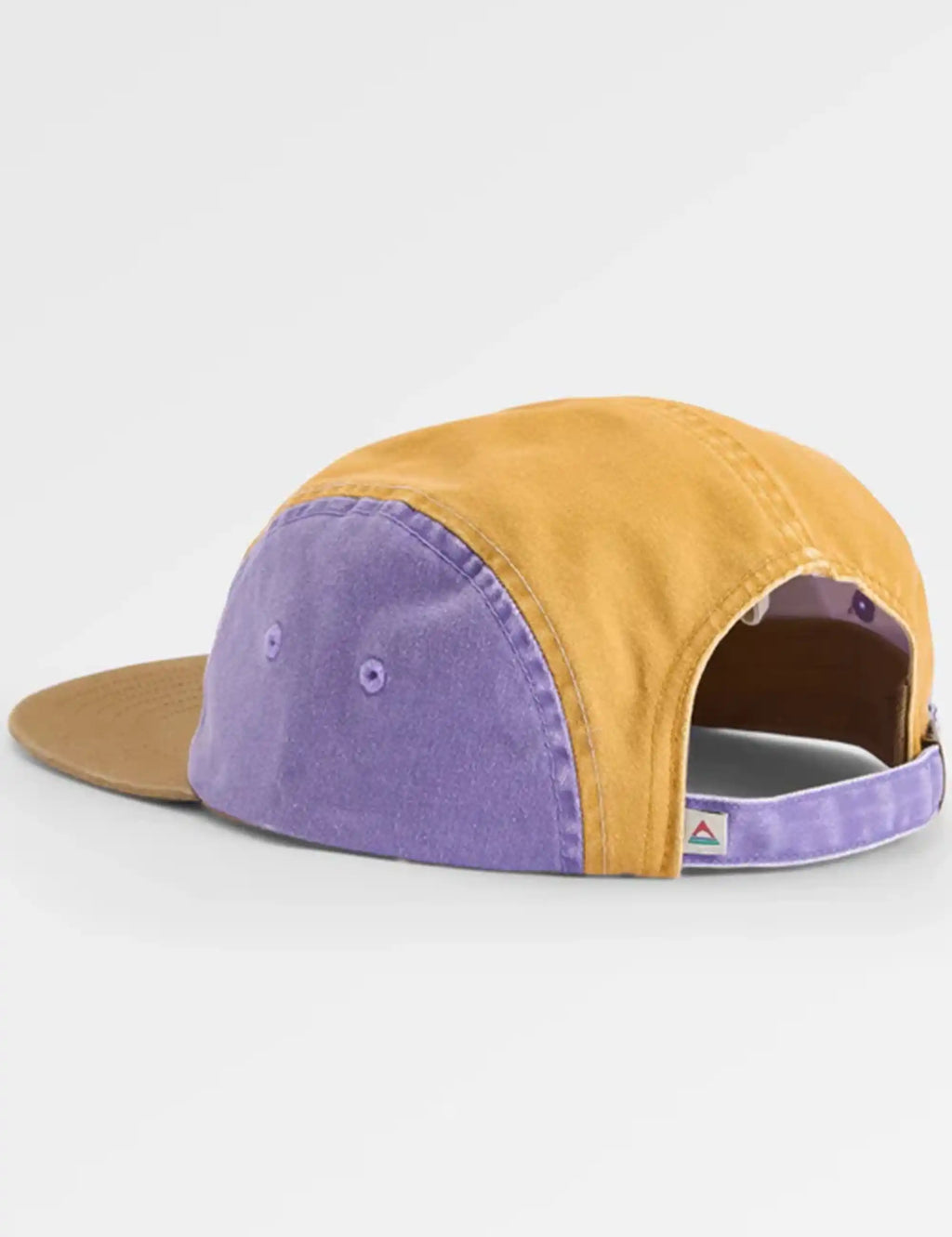 Recycled 5-panel cap with side vents, purple crown and mustard brim