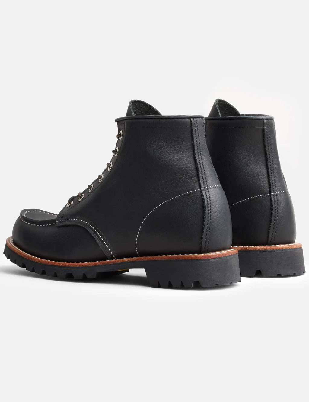 2949D Heritage Roughneck 6" Moc Toe Boot - Black Oil Slick Leather