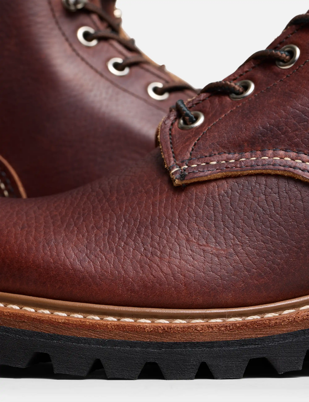 4585 Heritage 8" Logger Boot - Briar Oil Slick Leather