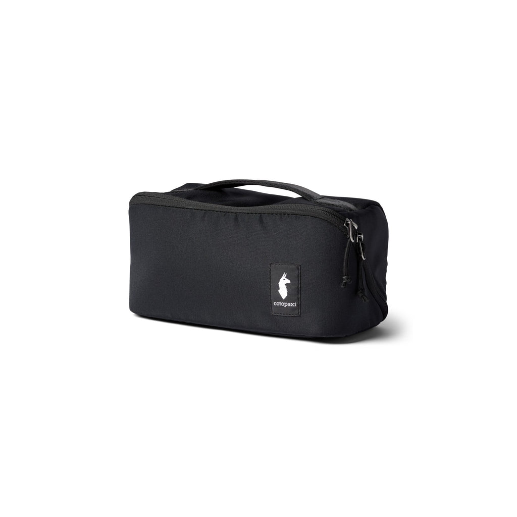 Cotopaxi Viaje Toiletry Kit in Cotopaxi Black, side profile showing grab handle