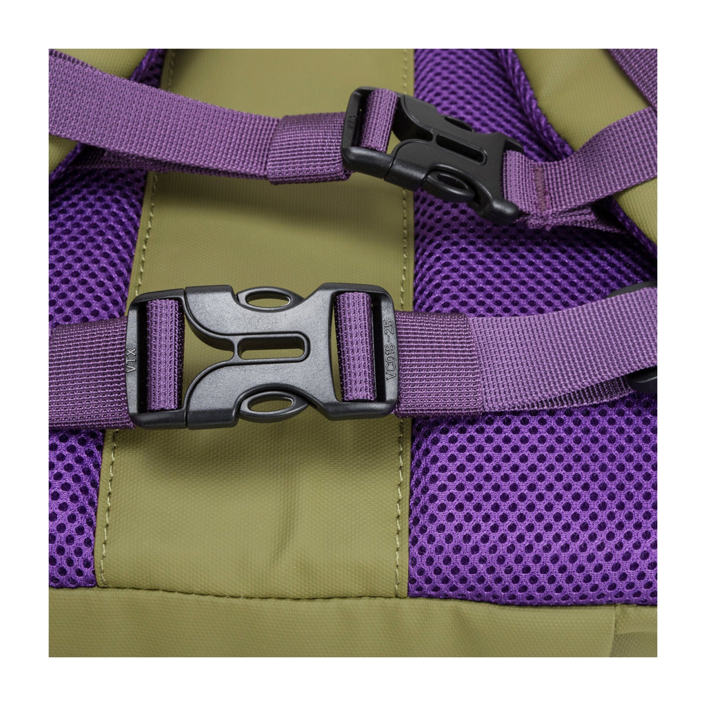 Purple mesh back panel with adjustable black buckles and straps