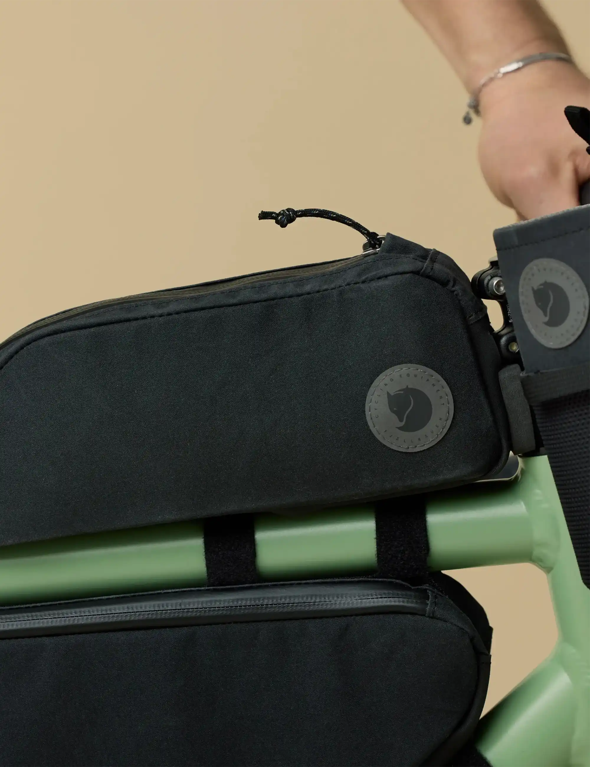 Fjallraven Hoja Top Tube Bag - Black