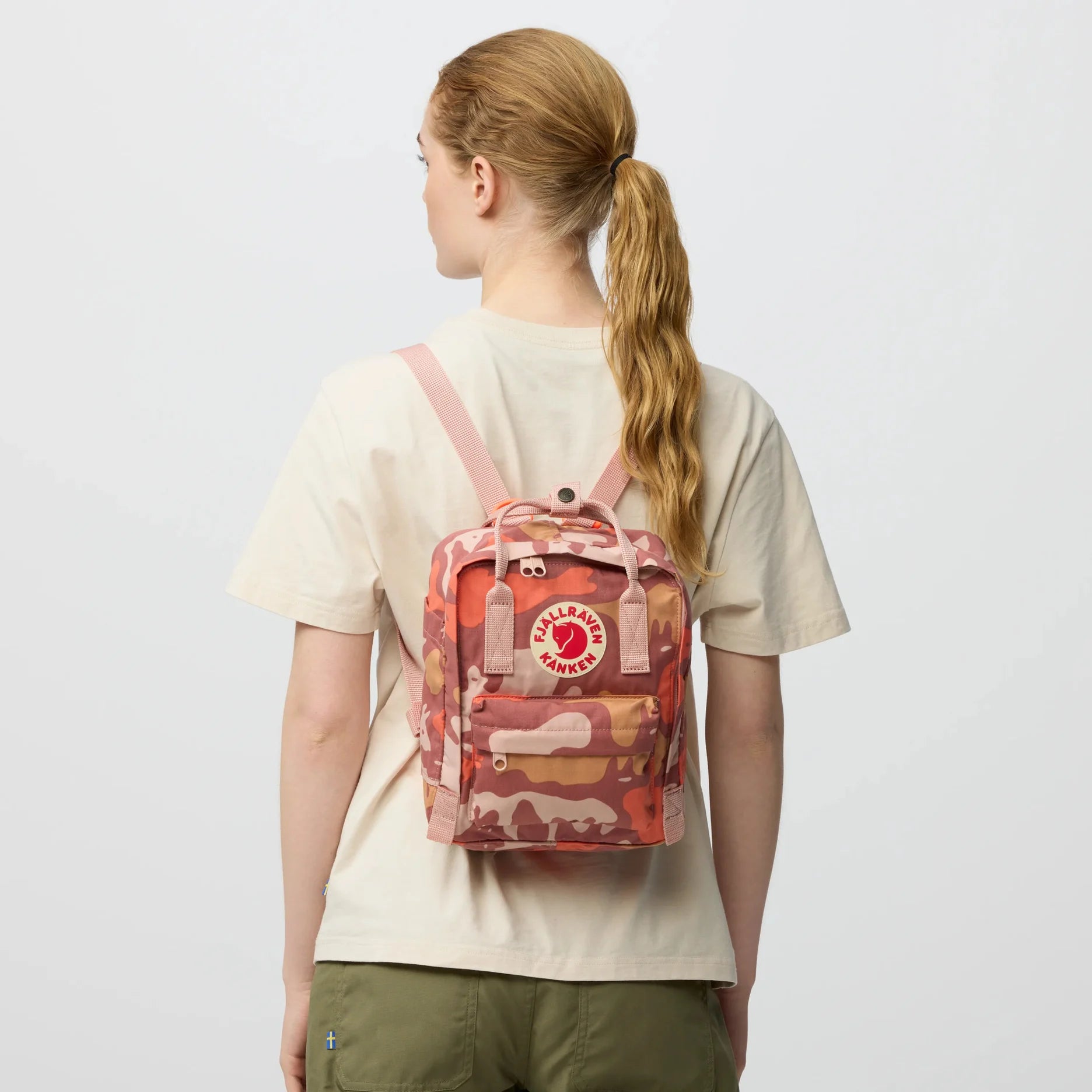 Fjallraven Kanken Graphics Mini - Nimbus Blue-Hidden Animals