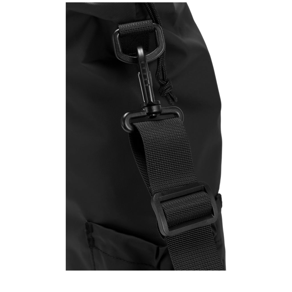 18L black tote bag strap attachment with webbing, metal clips, and stitched loops