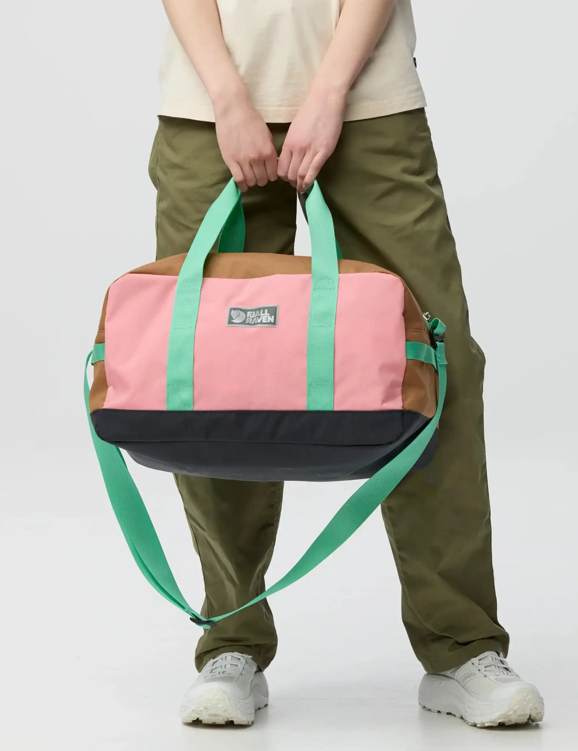 Fjallraven Vardag Duffel 33L - Poppy Pink-Khaki Dust
