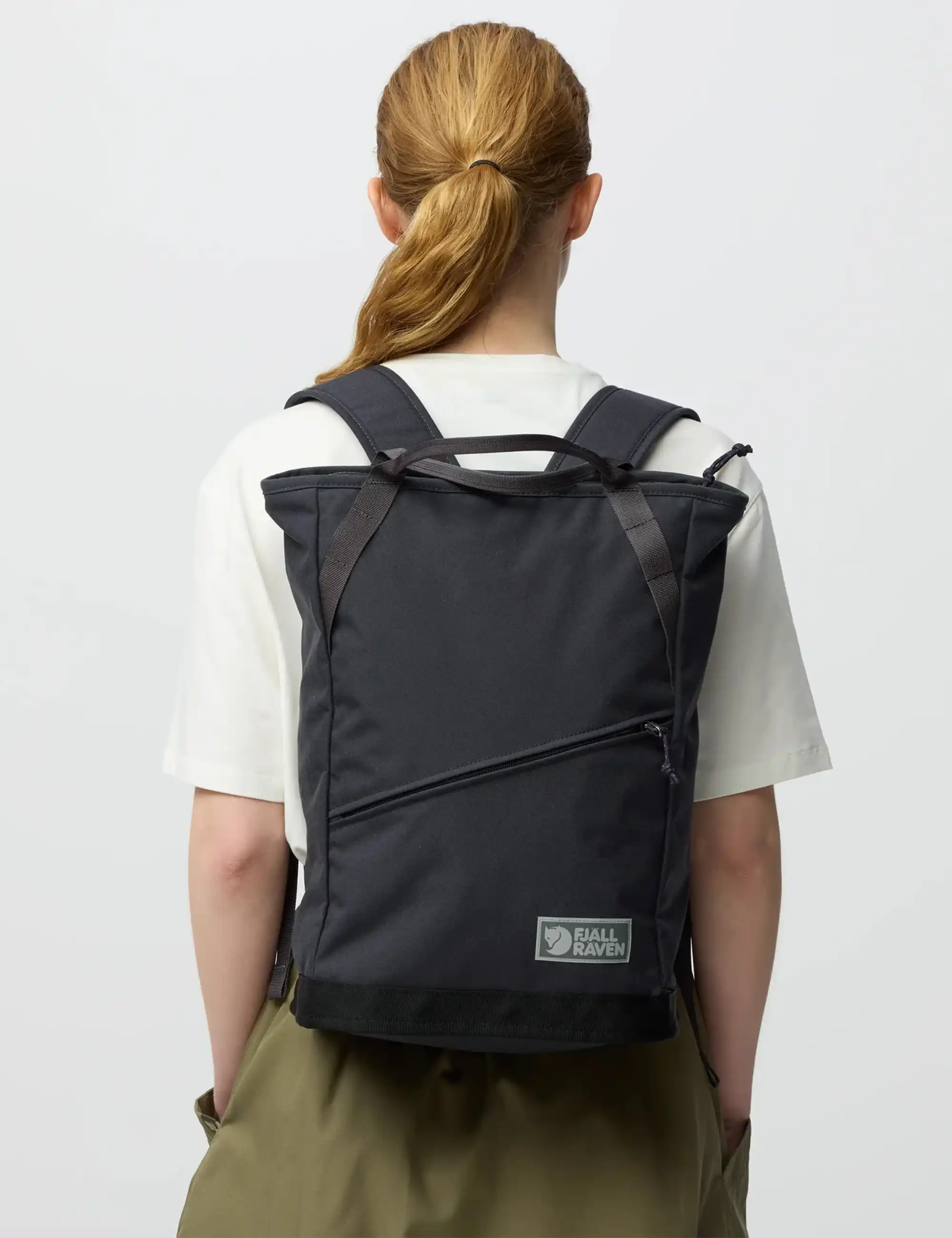 Fjallraven Vardag Totepack 22L - Coal Black